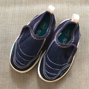 ✨Speedo Water Shoes✨